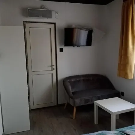 Parti Setany Vendeghaz Gasthuis Balatonkenese