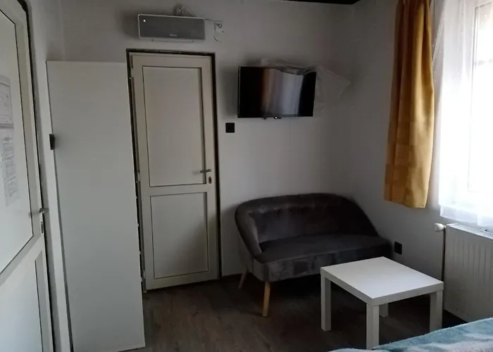 Parti Setany Vendeghaz Pensionat Balatonkenese